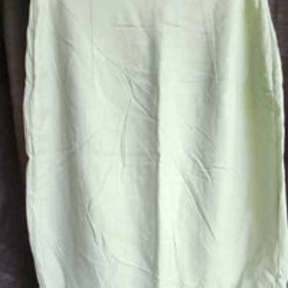 Tommy Bahama wrap skirt 4 - Picture 3 of 3